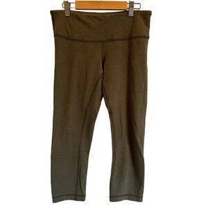 Lululemon | Size 8 Green Capri Leggings Stretch Yoga Running Workout